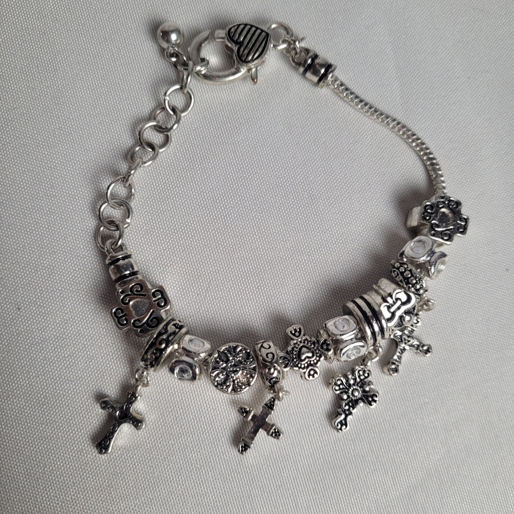 Premier Designs Silver Tone Charm Bracelet Crosses Hearts 9"